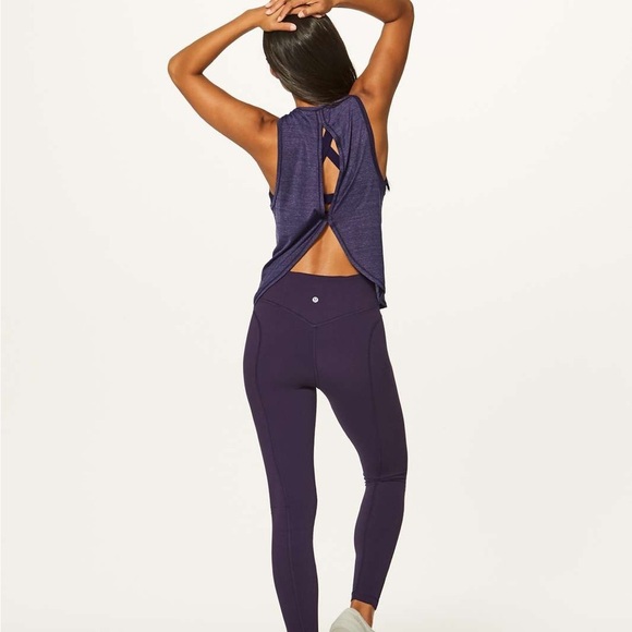 Lululemon Twist & Reach Bra and Tank - Picture 1 of 7